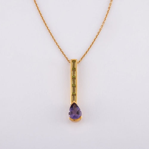 Collier Longueur de la chaine : 42.6 centimètres ; longueur du pendentif : 3 centimètres. / Jaune / Or 750 Collier Péridots Améthyste 58 Facettes 180211R