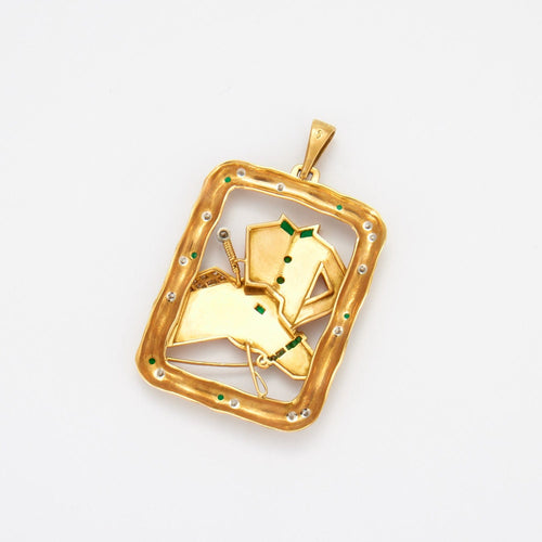 Pendentif Pendentif motif équestre Diamants Emeraudes 58 Facettes DV0156-1