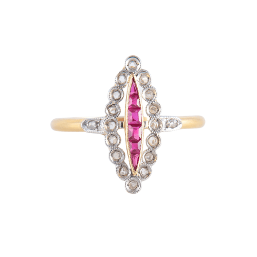 Bague 54 Bague marquise, époque Art Déco 58 Facettes