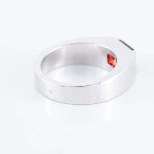 Bague 51 CARTIER Bague Tank Grenat 58 Facettes ES19269