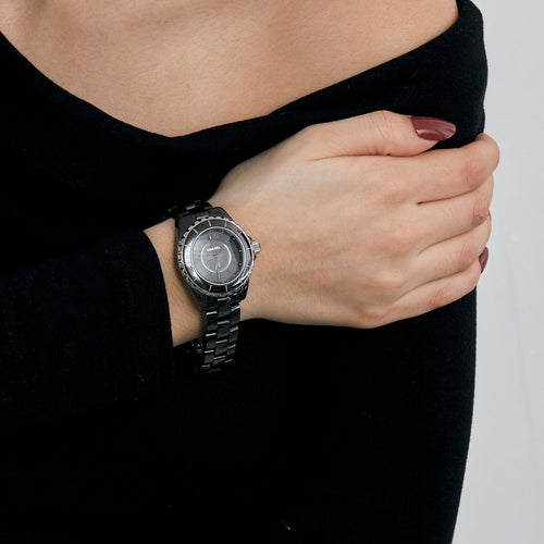 Montre CHANEL - J12 - Céramique noire 58 Facettes DV0500-2