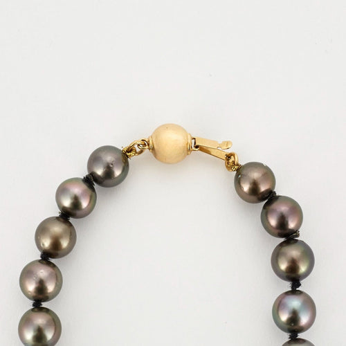 Collier Collier de perles grise de Tahiti. Fermoir en or jaune. 58 Facettes DV2336-1