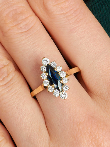 Bague 58 Bague Marquise or gris, saphir et diamants 58 Facettes 921