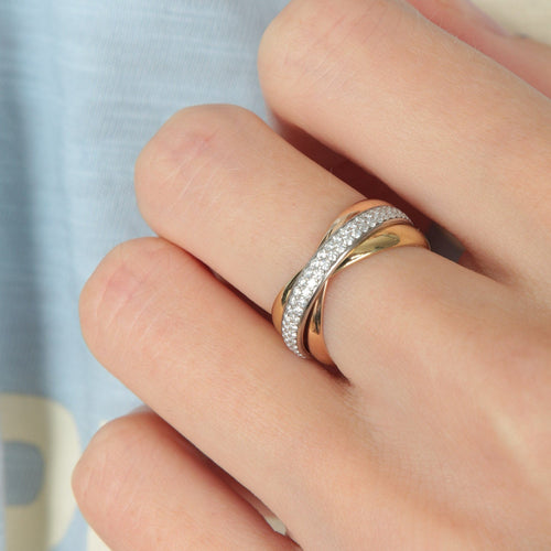 Bague 50 BAGUE CARTIER "TRINITY" DIAMANTS 58 Facettes