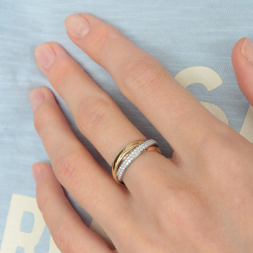 Bague 50 BAGUE CARTIER "TRINITY" DIAMANTS 58 Facettes