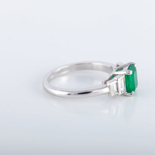 Bague Bague Emeraude Diamants 58 Facettes