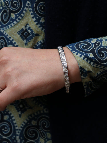 Bracelet Bracelet rivière articulé en or, platine et diamants 58 Facettes 389