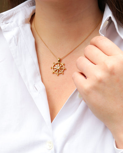 Pendentif Pendentif en or jaune et diamant 58 Facettes 689