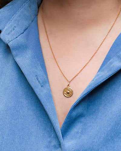 Pendentif Médaille vintage en or jaune 58 Facettes