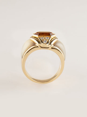 Bracelet 56 Bague Or Jaune, Diamants, Nacres et Citrines 58 Facettes