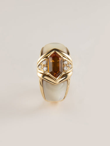 Bracelet 56 Bague Or Jaune, Diamants, Nacres et Citrines 58 Facettes