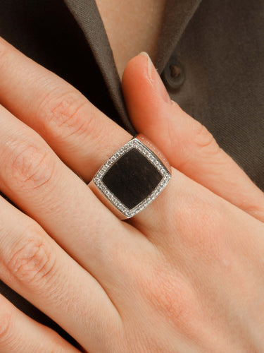 Bague Chevalière Chaumet Or Gris, Diamants et Ebène 58 Facettes