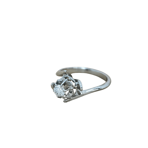 Bague Bague en or blanc et diamant 58 Facettes 16982
