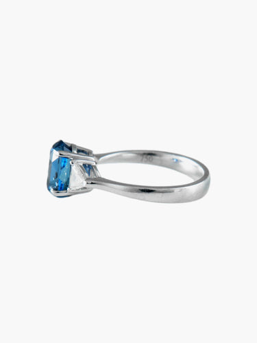 Bague Bague Saphir et 2 Diamants 58 Facettes