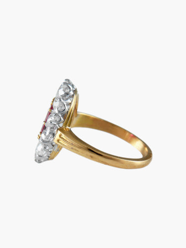 Bague Bague Rubis ovale et Diamants 58 Facettes
