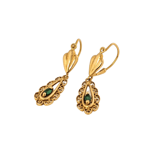 Boucles d'oreilles Boucles d'oreilles en or jaune et émeraude 58 Facettes 24963