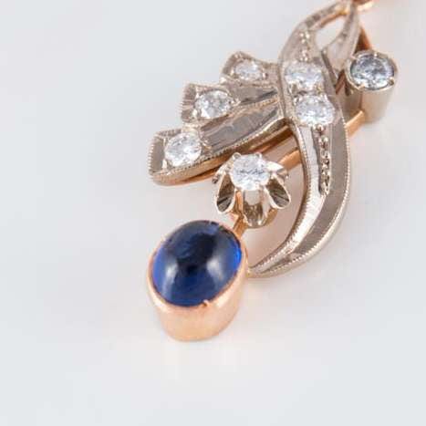 Boucles d'oreilles Boucles d'oreilles pendantes Saphirs cabochon Diamants 58 Facettes 1