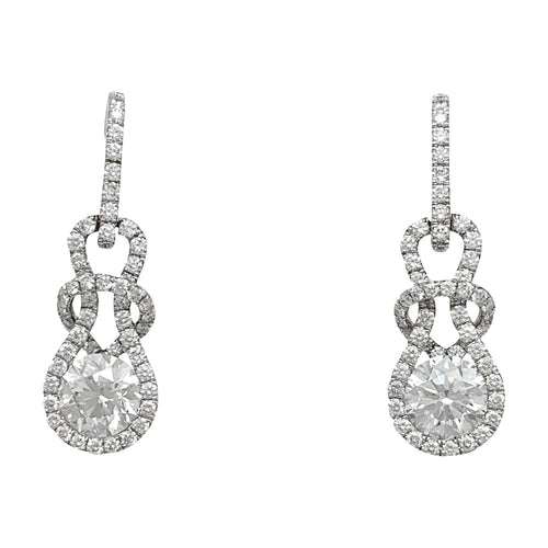 Boucles d'oreilles Boucles d'oreilles "Noeud d'Héraclès" en or blanc et diamants. 58 Facettes 29979