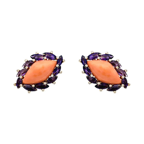 Boucles d'oreilles Boucles d'oreilles en or jaune corail, améthystes et diamants. 58 Facettes 30021