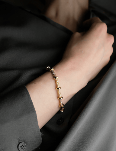 Bracelet Bracelet or jaune, ligne de diamants 58 Facettes