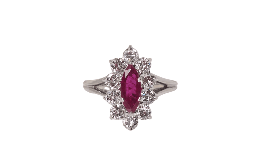 Bague 51 Bague marquise or blanc, rubis navette et diamants 58 Facettes 31031