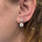 Boucles d'oreilles Dormeuses en platine et diamants. 58 Facettes 30176