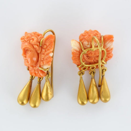 Boucles d'oreilles Boucles d'oreilles anges corail et or 58 Facettes 19-260
