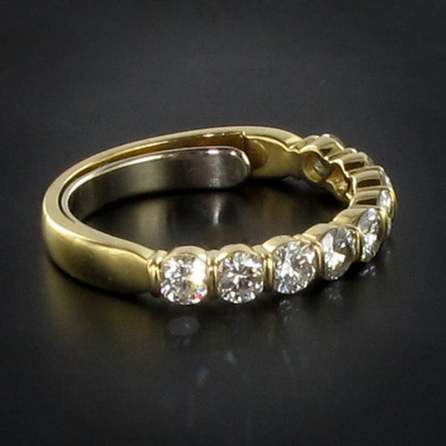 Bague 61 Demi Alliance diamants sur or jaune 58 Facettes 18-077-61