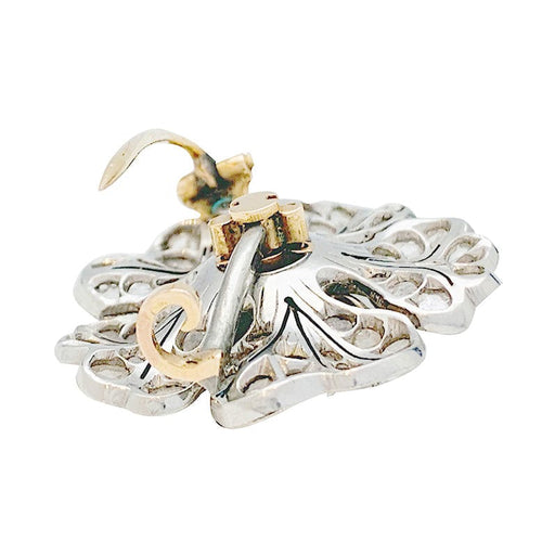 Broche Broche Fleur or et platine sertie de diamants. 58 Facettes 30165