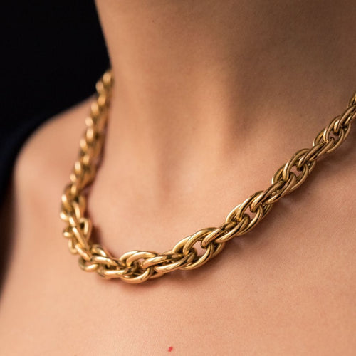 Collier Collier or jaune maille imbriquée 58 Facettes 19-556
