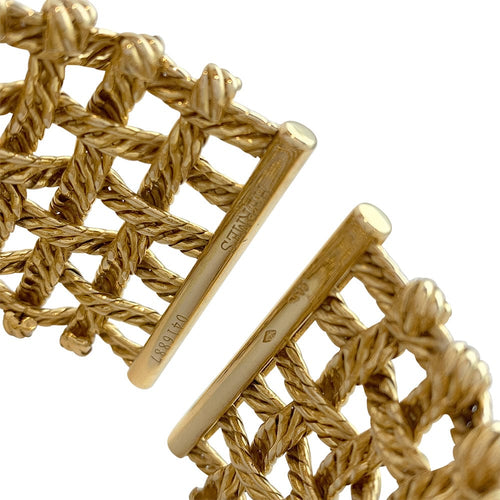 Bracelet Bracelet Manchette Hermès en or jaune. 58 Facettes 30059