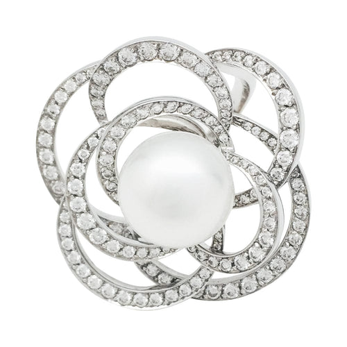 Bague 54 Bague Chanel, "Fil de Camélia", or blanc, perle et diamants. 58 Facettes 29052-1