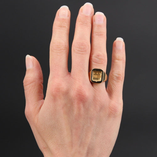 Bague 50 Chevalière armoiriée or jaune 58 Facettes 20-513-46