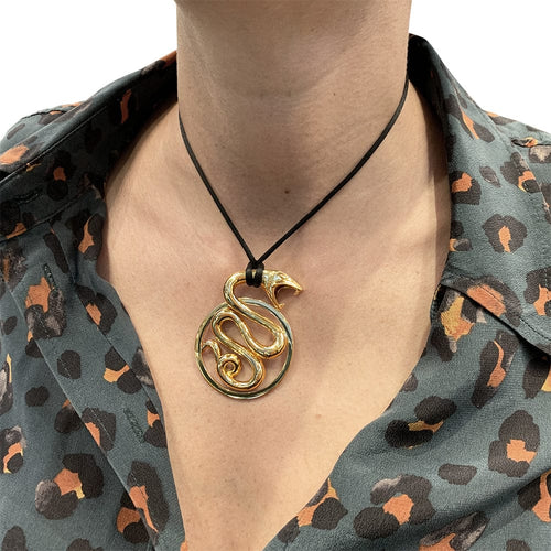 Pendentif Pendentif Boucheron,"Trouble" en or jaune. 58 Facettes 30638