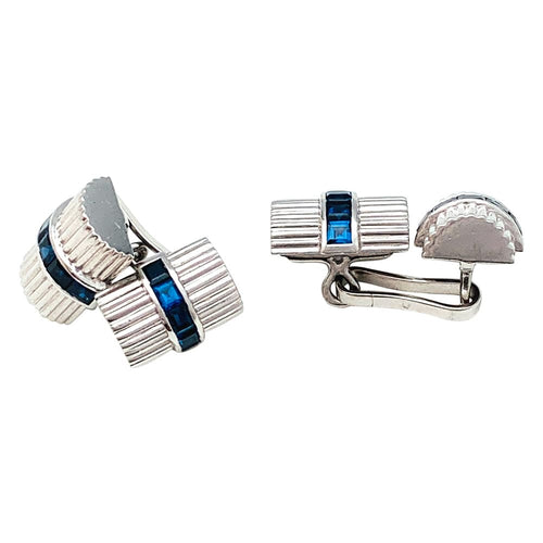 Boutons de manchette Boutons de manchette Van Cleef & Arpels en platine et saphirs. 58 Facettes 29975