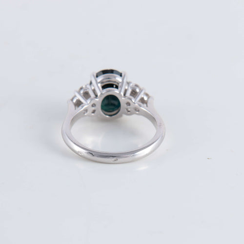 Bague 53 Bague Saphir épaulé de 6 diamants 58 Facettes 1