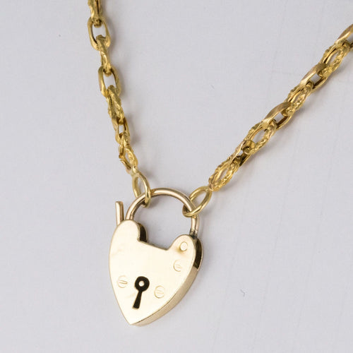Collier Chaine ancienne ciselée et son cadenas en forme de coeur 58 Facettes CVCO3