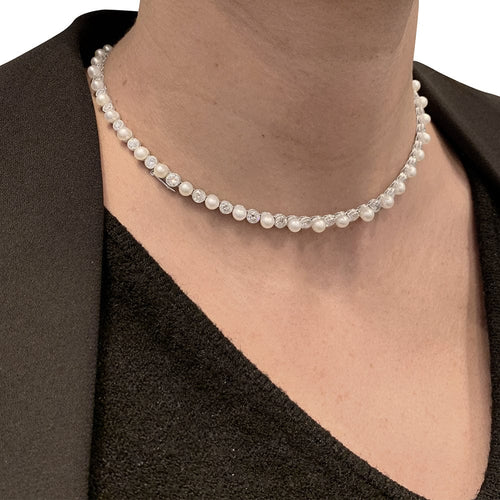 Collier Collier Van Cleef & Arpels transformable en platine, perles fines et diamants. 58 Facettes 30173