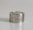 Bague Chanel Alliance CAMELIA or blanc 58 Facettes 253