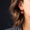 Boucles d'oreilles Boucles d'oreilles dormeuses trèfles de corail et perles fines 58 Facettes 19-381