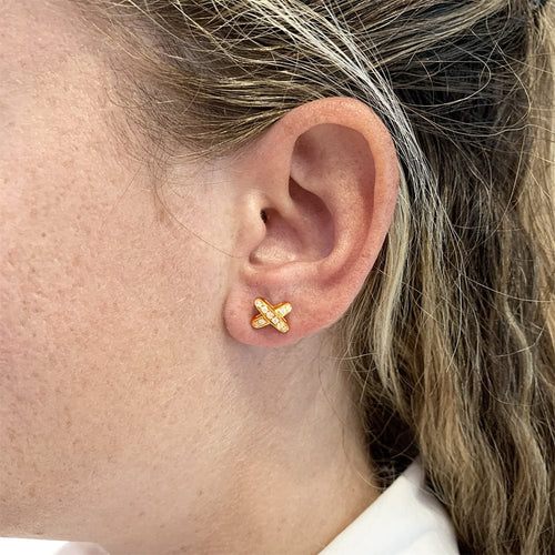 Boucles d'oreilles Boucles d'oreilles Chaumet, "Liens", or jaune et diamants. 58 Facettes 30603