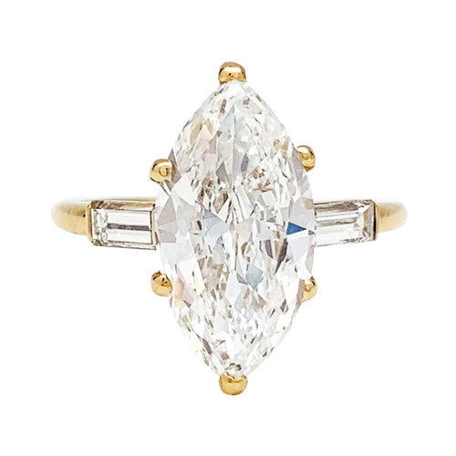 Bague 53 Bague Cartier en or jaune, diamant navette 3,15 carats. 58 Facettes 29270-1