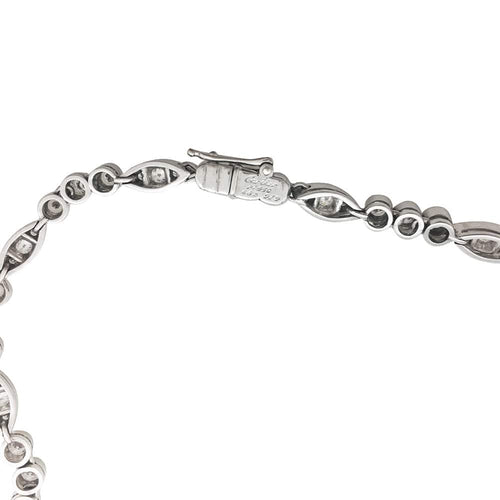 Collier Collier Cartier "Dentelle" en platine, or blanc et diamants. 58 Facettes 29275
