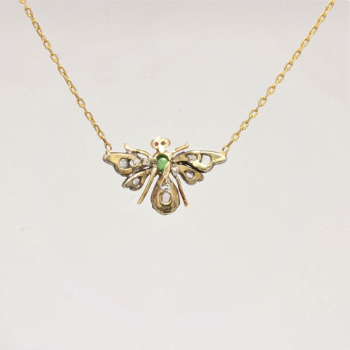 Collier Collier ancien abeille en diamants émeraude et rubis 58 Facettes 20-622