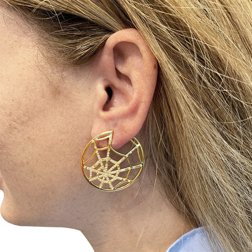 Boucles d'oreilles Boucles d'oreilles Chaumet "Attrapes-moi" en or jaune et diamants. 58 Facettes 30522