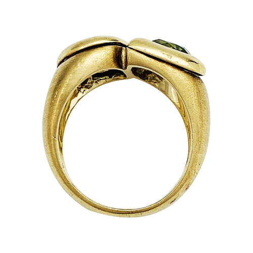 Bague 52 Bague toi et moi en or jaune et péridots. 58 Facettes 30392