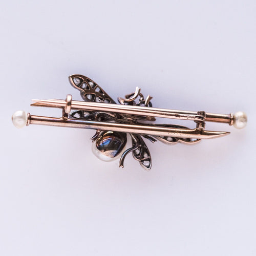 Broche Broche ancienne insecte perle fine saphir et diamants 58 Facettes 17-280
