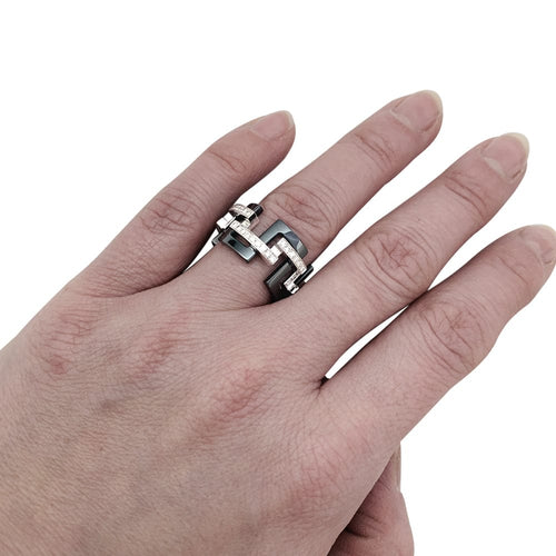 Bague 50 Bague Mellerio, "Graphic", or blanc, céramique, diamants. 58 Facettes 29698-1
