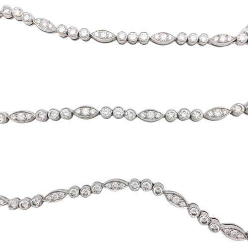 Collier Collier Cartier "Dentelle" en platine, or blanc et diamants. 58 Facettes 29275