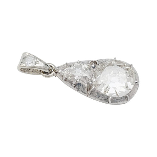 Pendentif Pendentif diamants en or rose et argent. 58 Facettes 30166